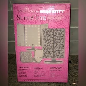 💖NWT💖 Hello Kitty x Impressions Supercute Trifold + Compact Bundle